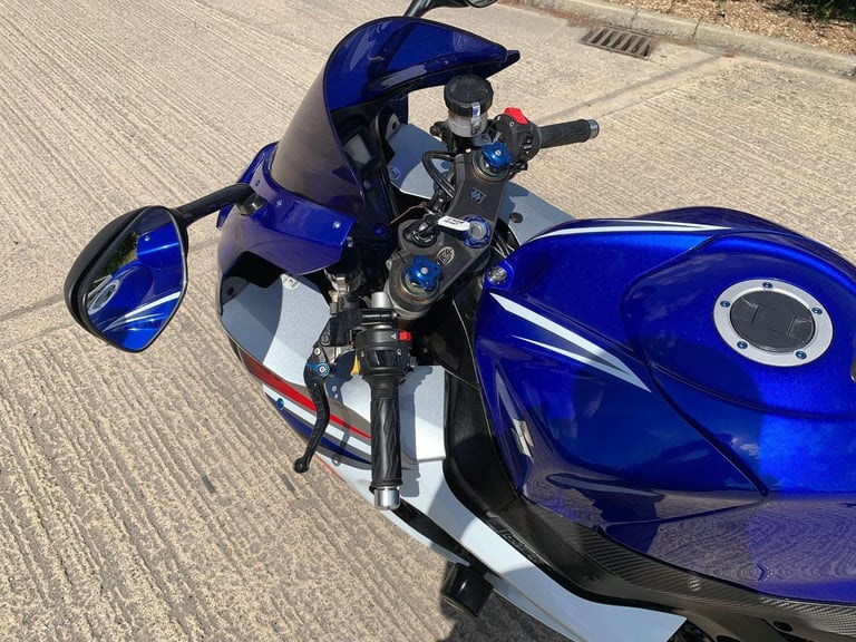 2008 08 SUZUKI GSXR 1000 K8 GSXR1000 SUPER SPORT BLUE  WHITE HPI CLEAR