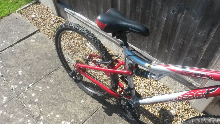 Boys/Small Men's Apollo Dual Suspension Mountain Bike 21speed 17inch frame excellent condition