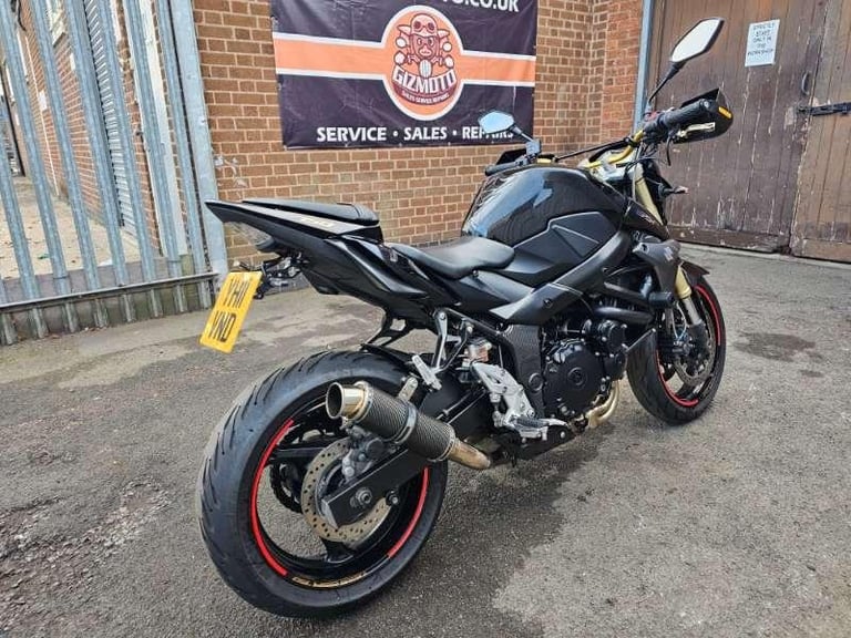 Suzuki GSR750 L1 '2011' HEATED GRIPS - CARBON SILENCER