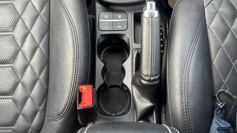 2022 Ford Puma 1.0 EcoBoost Hybr mHEV 155 ST-Line Vignale 5dr DCT Hatchback Petrol Automatic