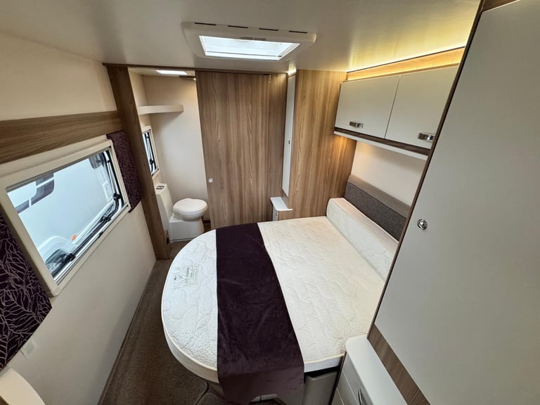 SWIFT KUDOS 530 SB 2018 MODEL 4 BERTH FIXED ISLAND BED TOURING CARAVAN