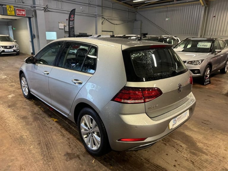 2017 Volkswagen Golf 1.6 TDI SE [Nav] 5dr HATCHBACK DIESEL Manual