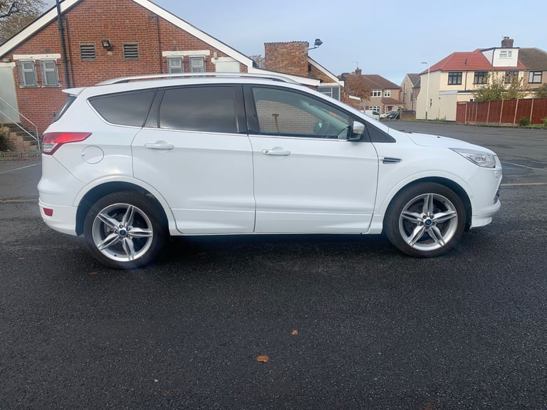FORD KUGA  1.6t  ECOBOOST  TITANIUM X  IN VGC  NEW SERVICE NEW MOT WARRANTY GIVEN