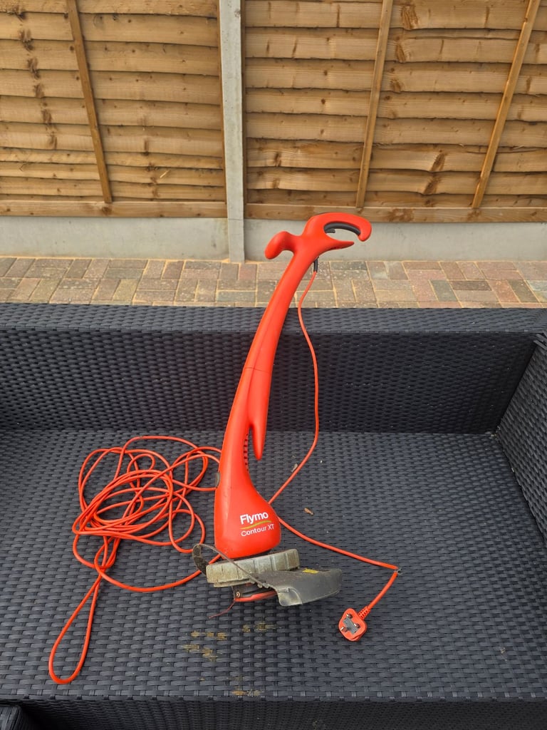 Flymo Contour XT electric grass trimmer and edger