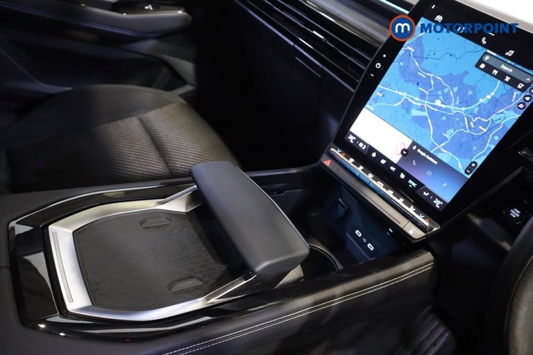 2023 Renault Austral E-Tech FHEV Iconic Esprit Alpine 5dr Auto 4C SUV Hybrid Automatic