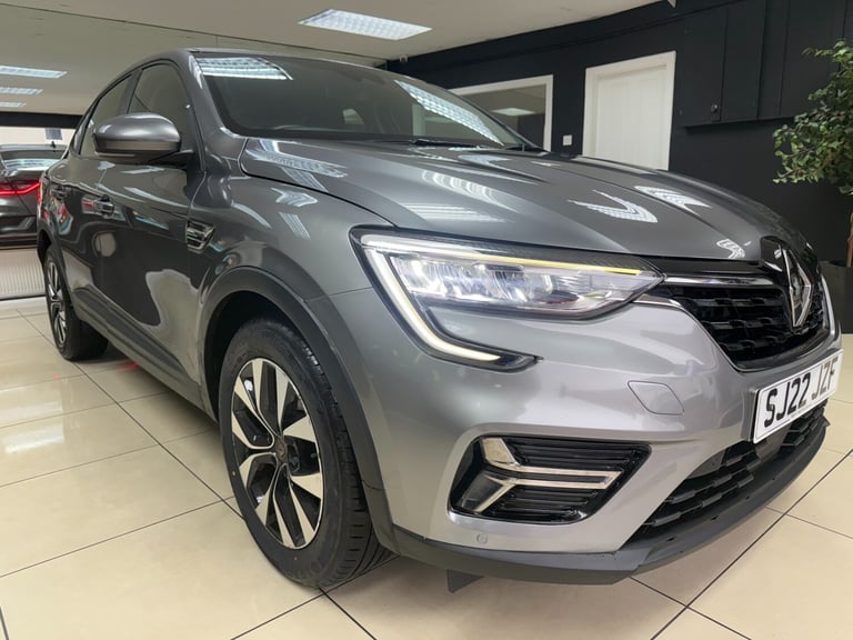 image for 2022 Renault Arkana 1.3 TCe Mild Hybrid 140 Iconic 5dr EDC COUPE Petrol Automatic