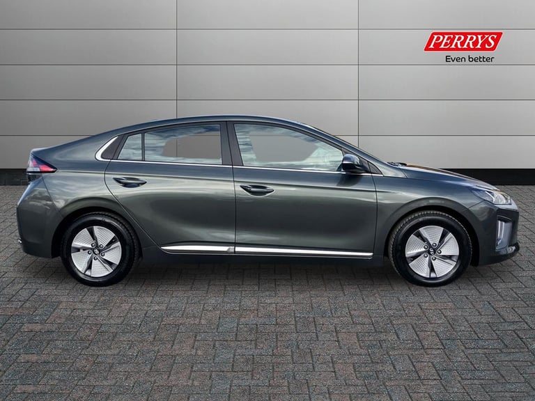 2022 Hyundai IONIQ 1.6 GDi Hybrid Premium 5dr DCT Hatchback PETROL/ELECTRIC Automatic