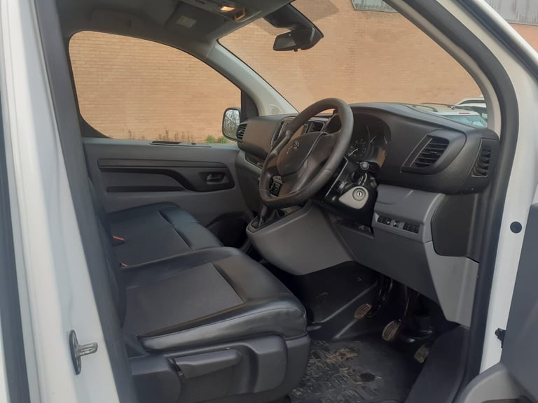 2018 Citroen Dispatch 1400 2.0 BlueHDi 120 Van Enterprise PANEL VAN Diesel Manual