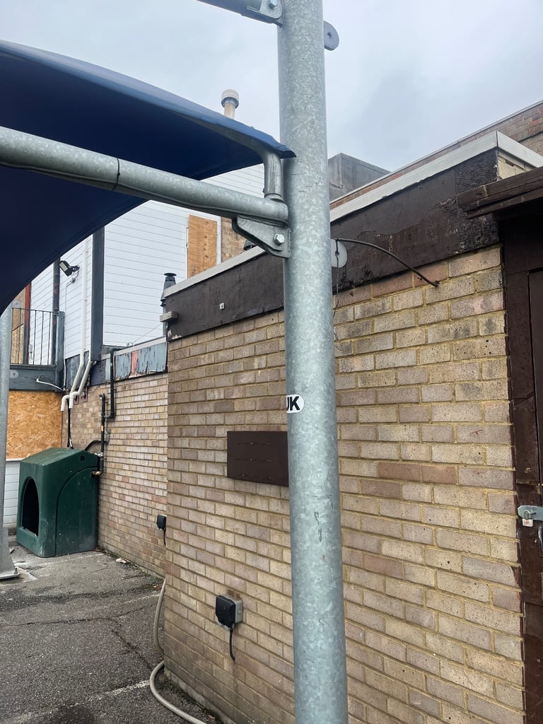 £4000 discount CANOPY/PILLARS and powerful LEDlights.  ( fantastic condition) £6,000 brand new. 