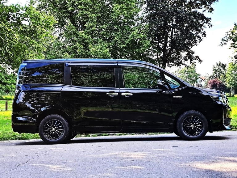 2015 Toyota Voxy 1.8 Hybrid Automatic 81,900 Miles. 7 Seater. Hybrid Petrol. PX OK MPV Petrol/Ele...