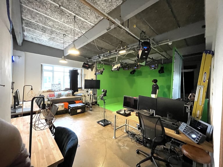 Creative Space | Large Office | Artist Studio | Workshop | Workspace In Hackney East London E9