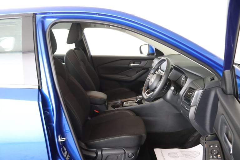 2021 Nissan Qashqai 1.3 DIG-T MHEV Acenta Premium XTRON Euro 6 (s/s) 5dr HATCHBACK Petrol/Electri...