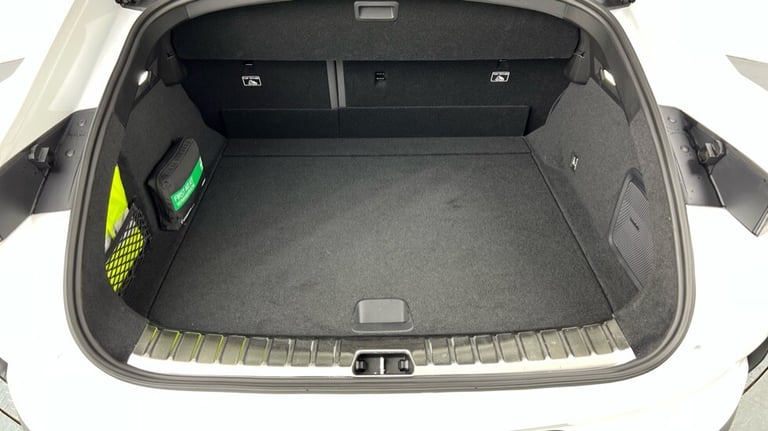 2025 Polestar Polestar 4 Polestar 4 Long range Single motor -Pilot-Plus-Privacy Glass Estate Elec...
