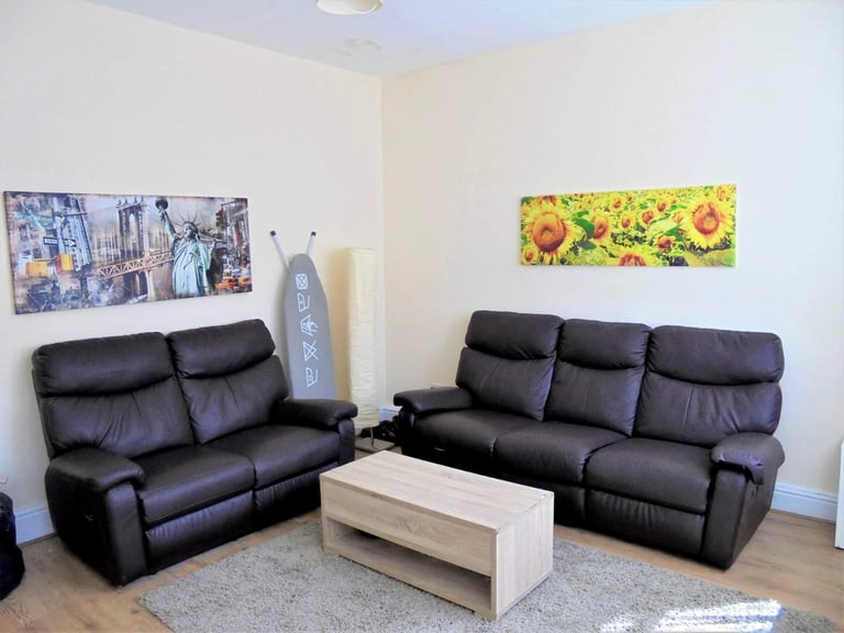 Rent 2 Double Rooms -  Ensuite Coventry CV1 