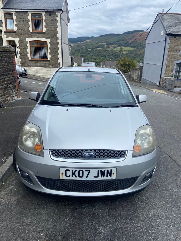 Cheap Ford, FIESTA, Hatchback, 2007, Manual, 1388 (cc),5 doors for sale in Rhondda, Mid Glamorgan