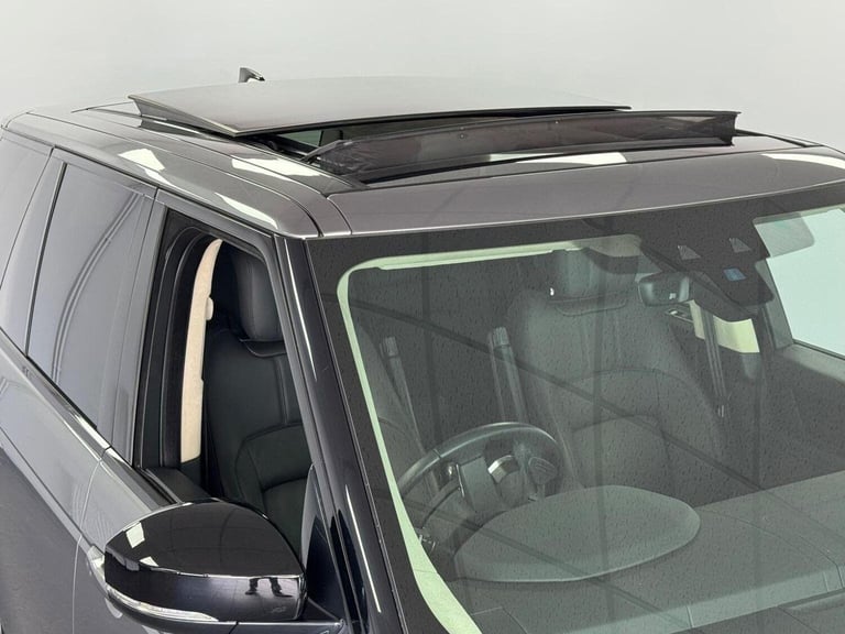 LAND ROVER RANGE ROVER 3.0 D300 MHEV Westminster Black Auto 4WD Euro 6 (s/s)