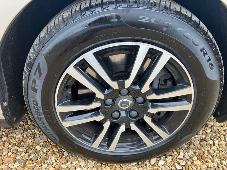 2017 Volvo V40 T3 [152] Cross Country Nav Plus 5dr HATCHBACK PETROL Manual