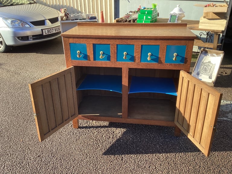 HEALS ARTS AND CRAFTS OAK CABINET