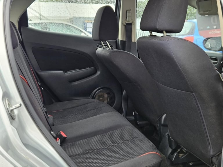 Ideal first car. Cheap to run and insure MAZDA 2 1.5 Sport 2010