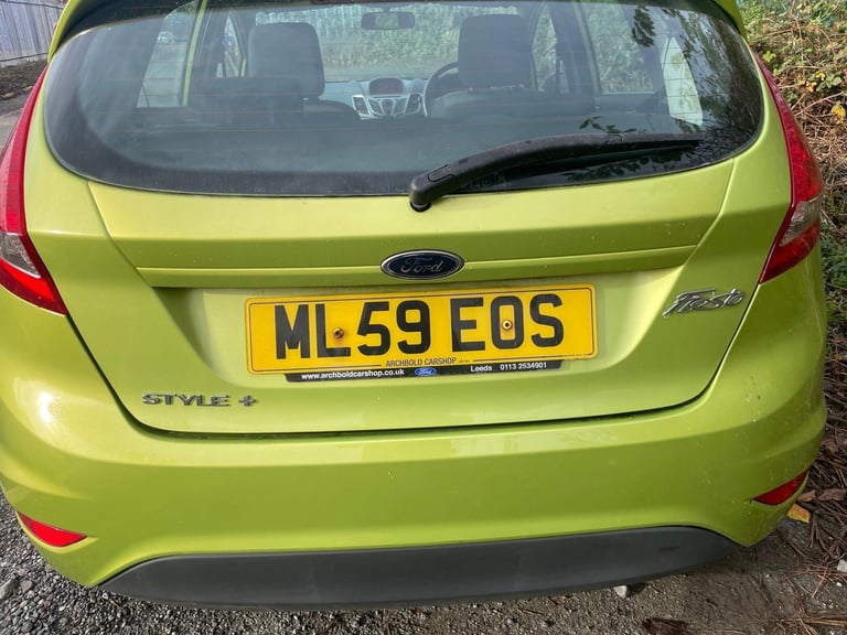 FORD FIESTA 1.4 STYLE+ 59 REG GREEN 5 DOOR 12 MONTHS MOT TAX £195 LOW INSURANCE 48+MPG