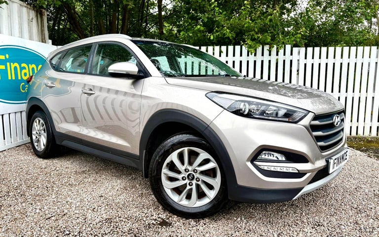 CAN'T GET CREDIT? CALL US! Hyundai Tucson 1.7 CRDi Blue Drive SE Nav - £199 DEPOSIT, £73 PER WEEK