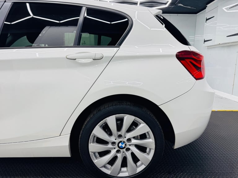 2015 BMW 1 Series 1.5 116d Sport Euro 6 (s/s) 5dr HATCHBACK Diesel Manual