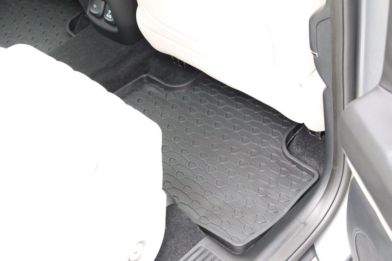 2025 Genesis GV80 2.5T Luxury 5dr Auto AWD [7 Seat] MPV PETROL Automatic