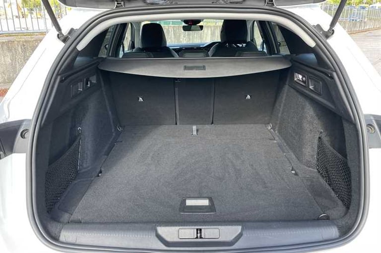 2022 Peugeot 308 1.2 PureTech Allure Premium 5dr EAT8 ESTATE PETROL Automatic