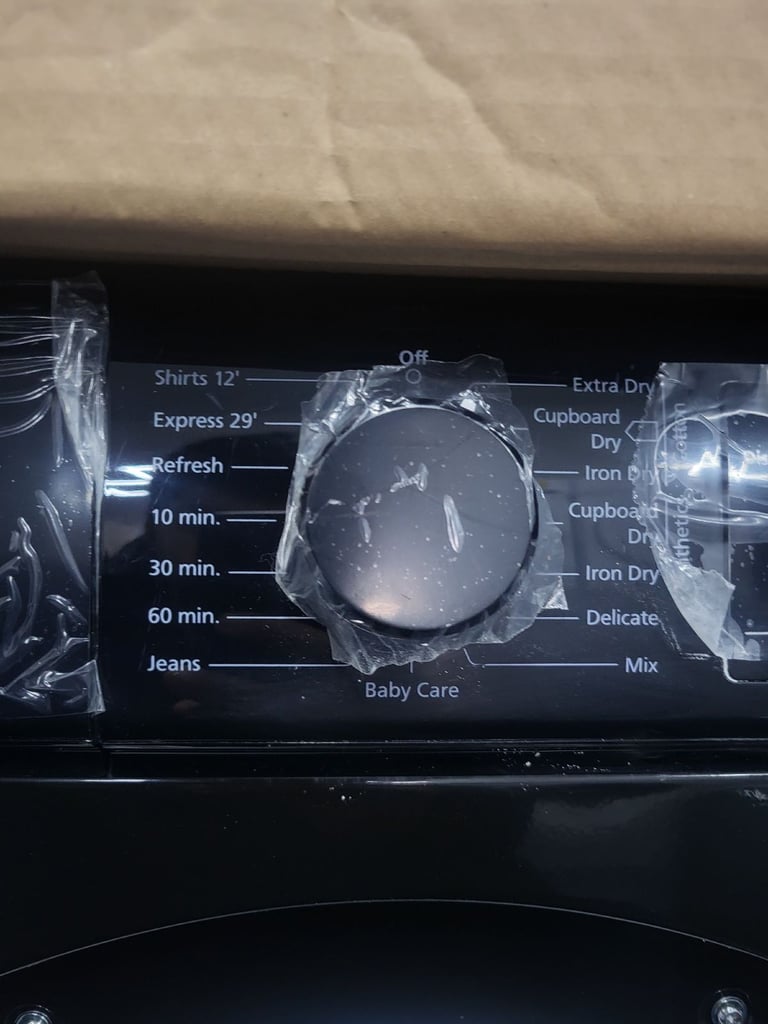 Russell Hobbs Freestanding Condenser Dryer Electric Tumble Dryer 15 Programmes 8kg Capacity 