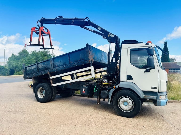 DAF LF 55 220 2008 (58) 18 TON TIPPER GRAB, HIAB 099 CRANE