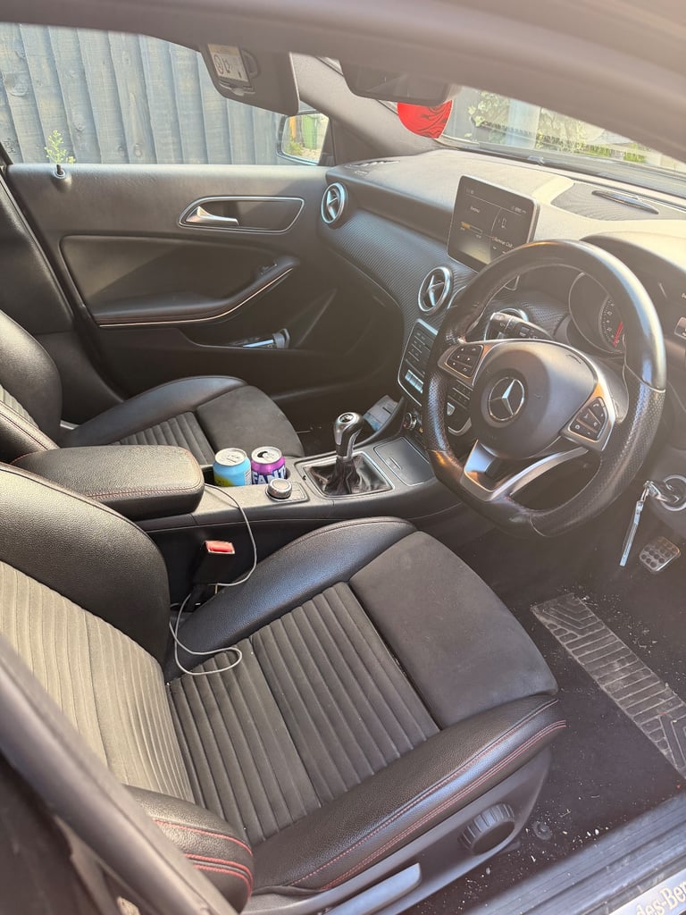 Mercedes-Benz, A CLASS, Hatchback, 2016, Manual, 2143 (cc), 5 doors