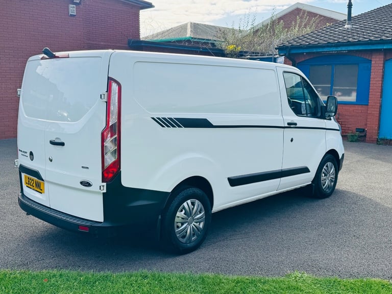 2022 Ford Transit Custom 1.0 EcoBoost PHEV 126ps Low Roof Leader Van Auto PANEL VAN Petrol Series...
