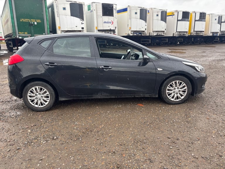 2014 Kia Ceed 1.4 CRDi 1 5dr HATCHBACK Diesel Manual
