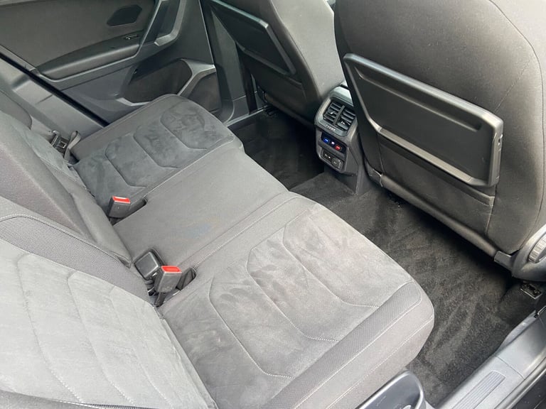 2019 Volkswagen Tiguan 2.0 TDI SEL SUV 5dr Diesel DSG Euro 6 (s/s) (150 ps)