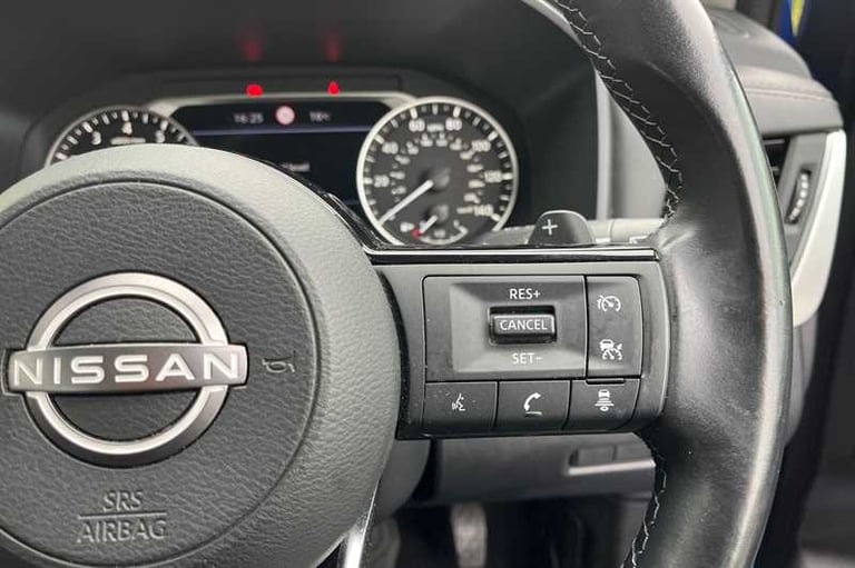 2022 Nissan Qashqai 1.3 DiG-T MH 158 Acenta Premium 5dr Xtronic HATCHBACK PETROL Automatic