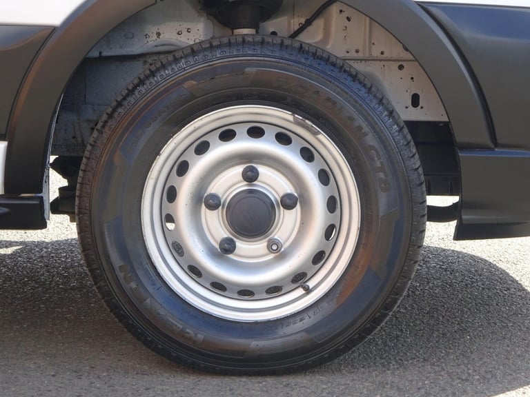 2021 Ford Transit 2.0 350 EcoBlue Leader Luton 3dr Diesel Manual FWD L4 Euro 6 (s/s) (130 ps) CHA...