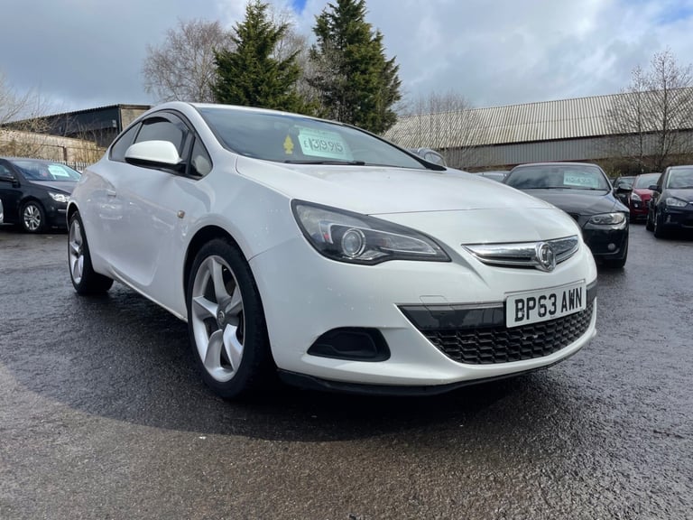 image for 2014 Vauxhall Astra GTC 1.7 CDTi 16V ecoFLEX 130 Sport 3dr [114 g/km] [SS] HATCHBACK Diesel Manual