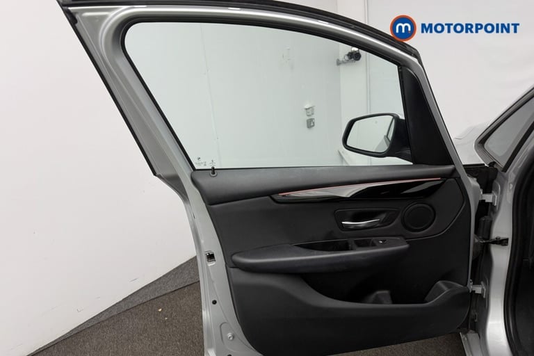 2019 BMW 2 Series 220i Sport 5dr DCT HATCHBACK PETROL Automatic