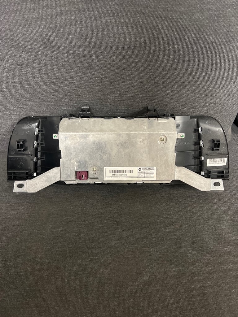 BMW F10 DISPLAY 