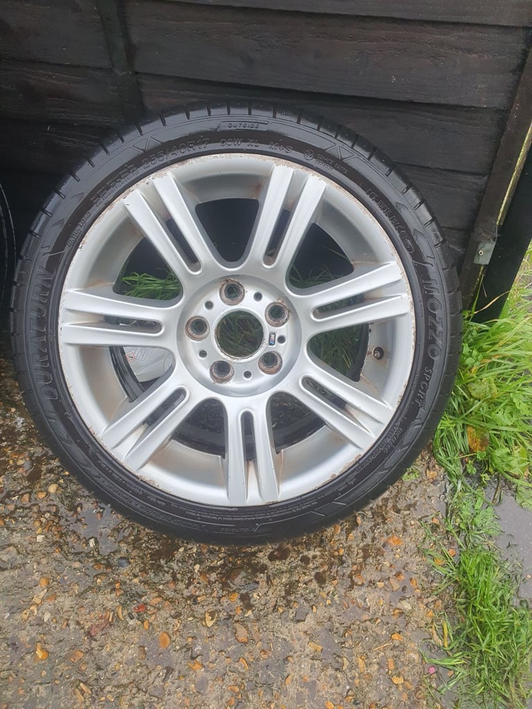 Bmw E91 staggerd M sport alloys 