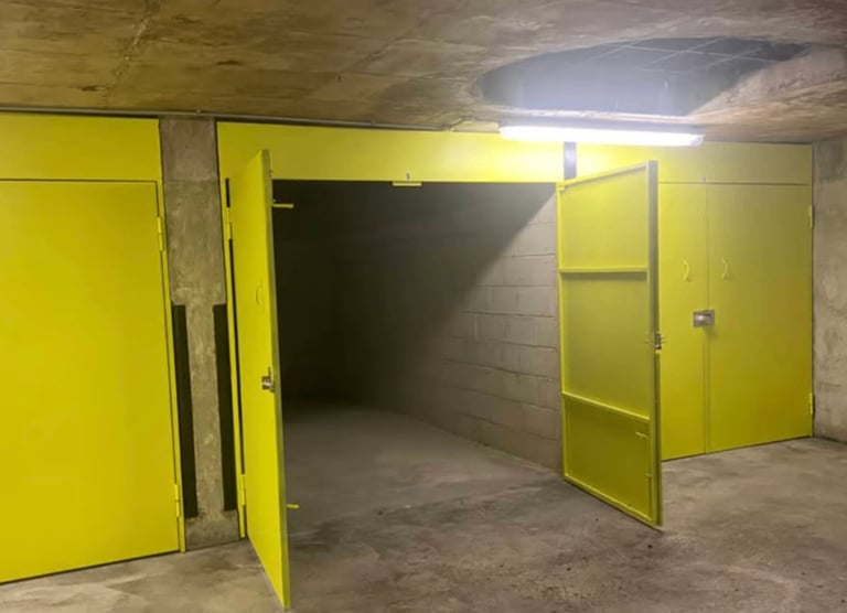 Secure Newly Renovated Garage for Rent – Ideal for Storage or Vehicle Parking