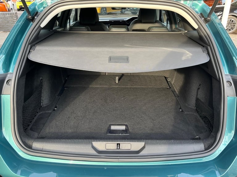 2024 Peugeot 308 SW 1.2 PureTech Allure Estate 5dr Petrol EAT Euro 6 (s/s) (130 ps) ESTATE Petrol...