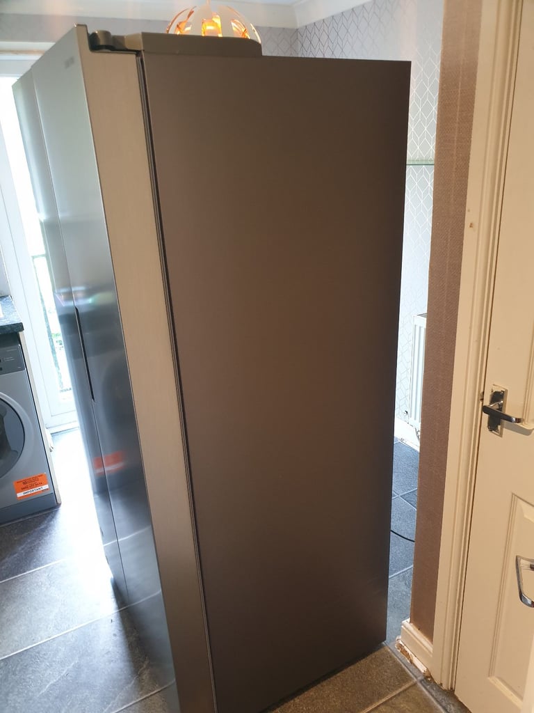 SAMSUNG Series 6 SpaceMax RS57DG400EM9/EU American-Style Smart Fridge Freezer - Gentle Silver
