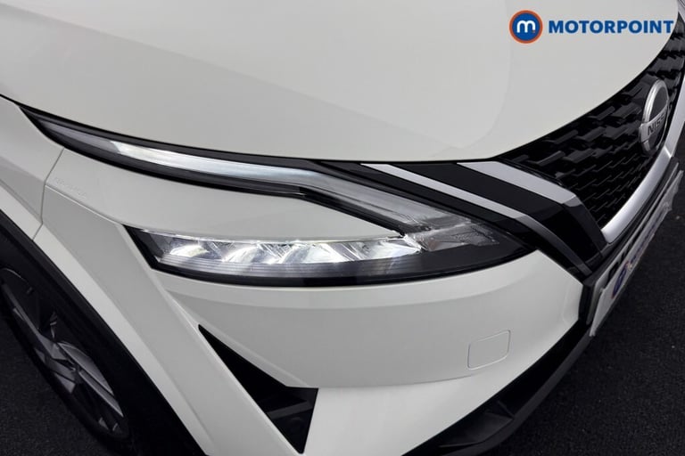2021 Nissan Qashqai 1.3 DiG-T MH Acenta Premium 5dr SUV Petrol Manual