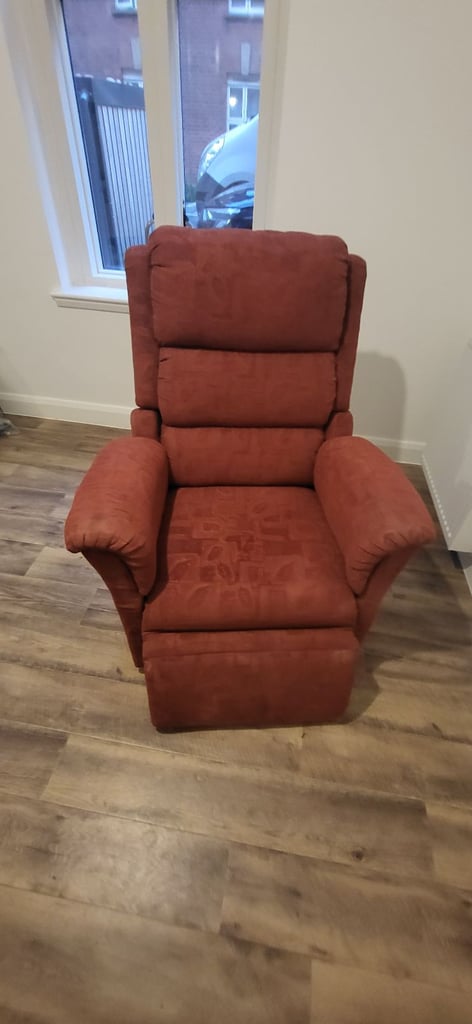 Arm chair 