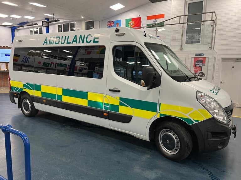 2017 Renault Master 35 2.3DCI 130PS LWB 6 SEAT DISABLED ACCESS MINIBUS C/W ACCESS RAMP (EURO 6) P...