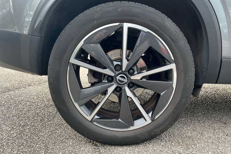 2023 Nissan Qashqai 1.3 DIG-T MH TEKNA 5DR Hatchback Petrol Manual