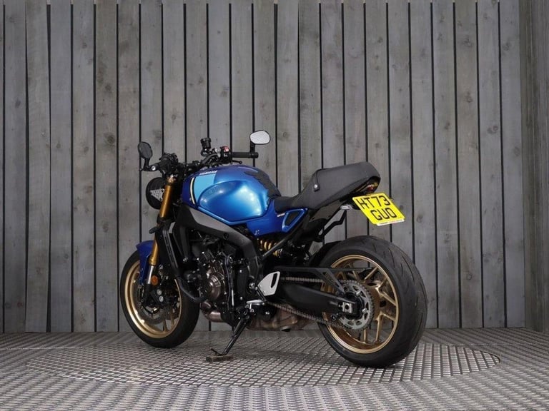 2024 73 YAMAHA XSR900