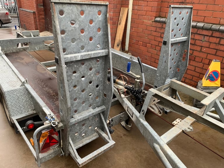 Plant trailers choice of 3