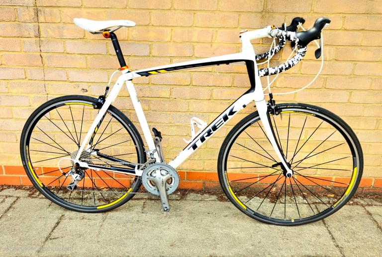 image for TREK DOMANE SERIES TWO ALLOY CARBON FIBRE ROAD BIKE 60CM24 